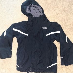 Boys The North Face Jacket size Small | Rain Jacket Shell | Black